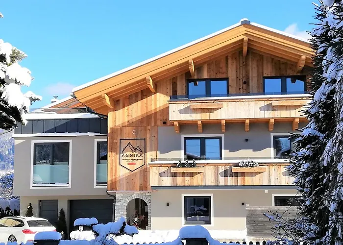 Annika Summer Card Included *