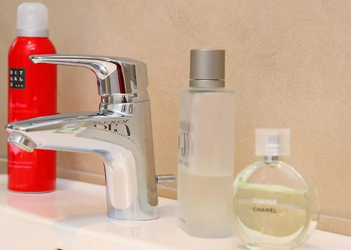 Annika Summer Card Included